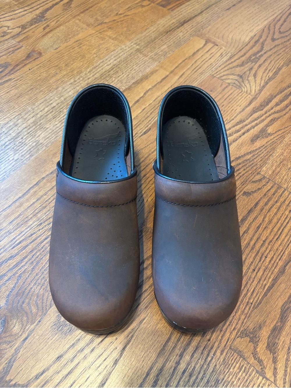 Dansko Professional Brown Leather Clogs Size 38 / 7.5–8